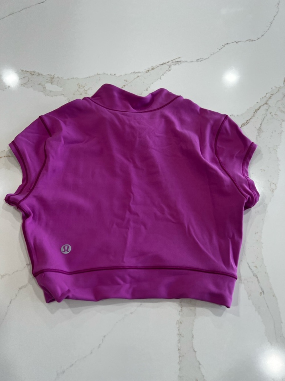 lululemon Athletic Crop Top in Vibrant Fuchsia